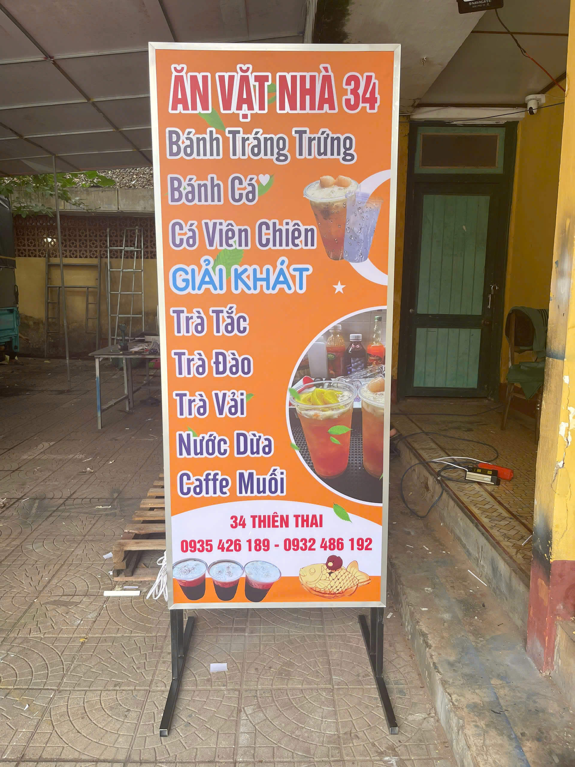 HỘP ĐÈN IN UV BẶT KHÔNG GÂN 2 MẶT